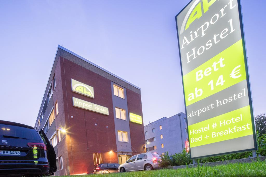 Airport Hostel Hamburg Exterior foto